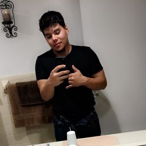 Meet your Posher, Jairo